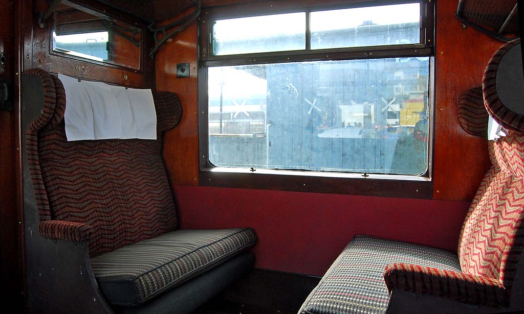 Inside an old train carriage | London Transport Museum, Acto… | Flickr