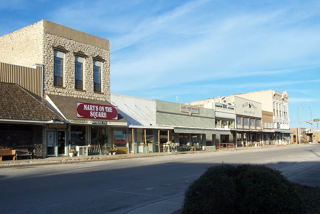 Beautiful Downtown Comanche, Texas | Comanche is the county … | Flickr