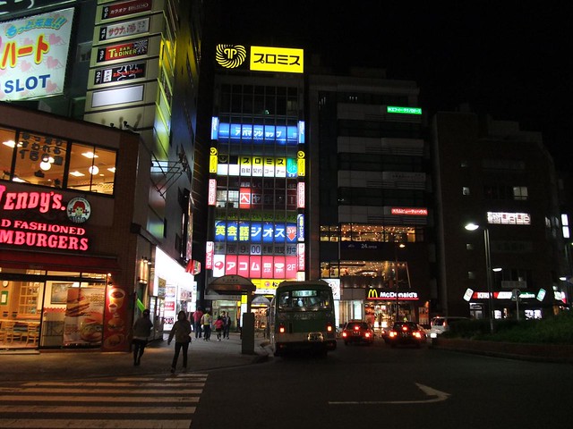 Meguro 目黒駅前 04