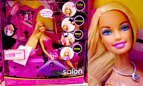 Style Salon™ Barbie® Doll Playset  Style Salon™ Barbie 