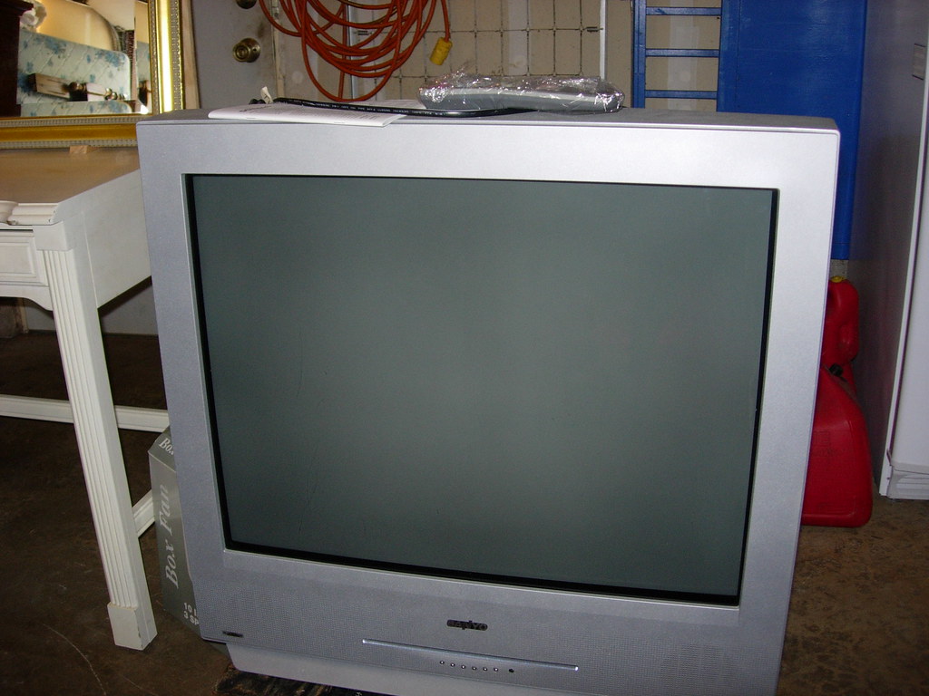 Sanyo 32" Flat Screen TV (CRT) 200 oregon_bob2003 Flickr