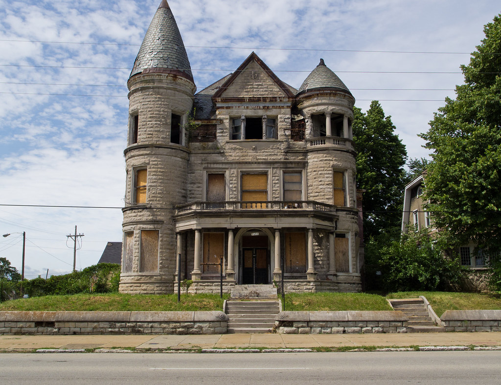 Ouerbacker House, Louisville, KY | This Romanesque style man… | Flickr