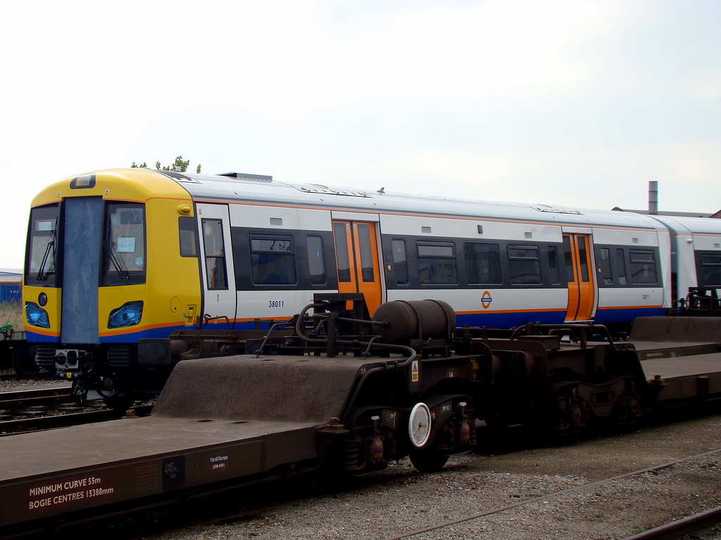 london-overground-378-a-brand-new-class-378-train-for-lo-flickr