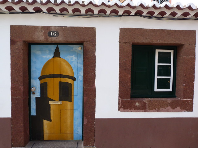 Puerta pintada de Funchal (Madeira)