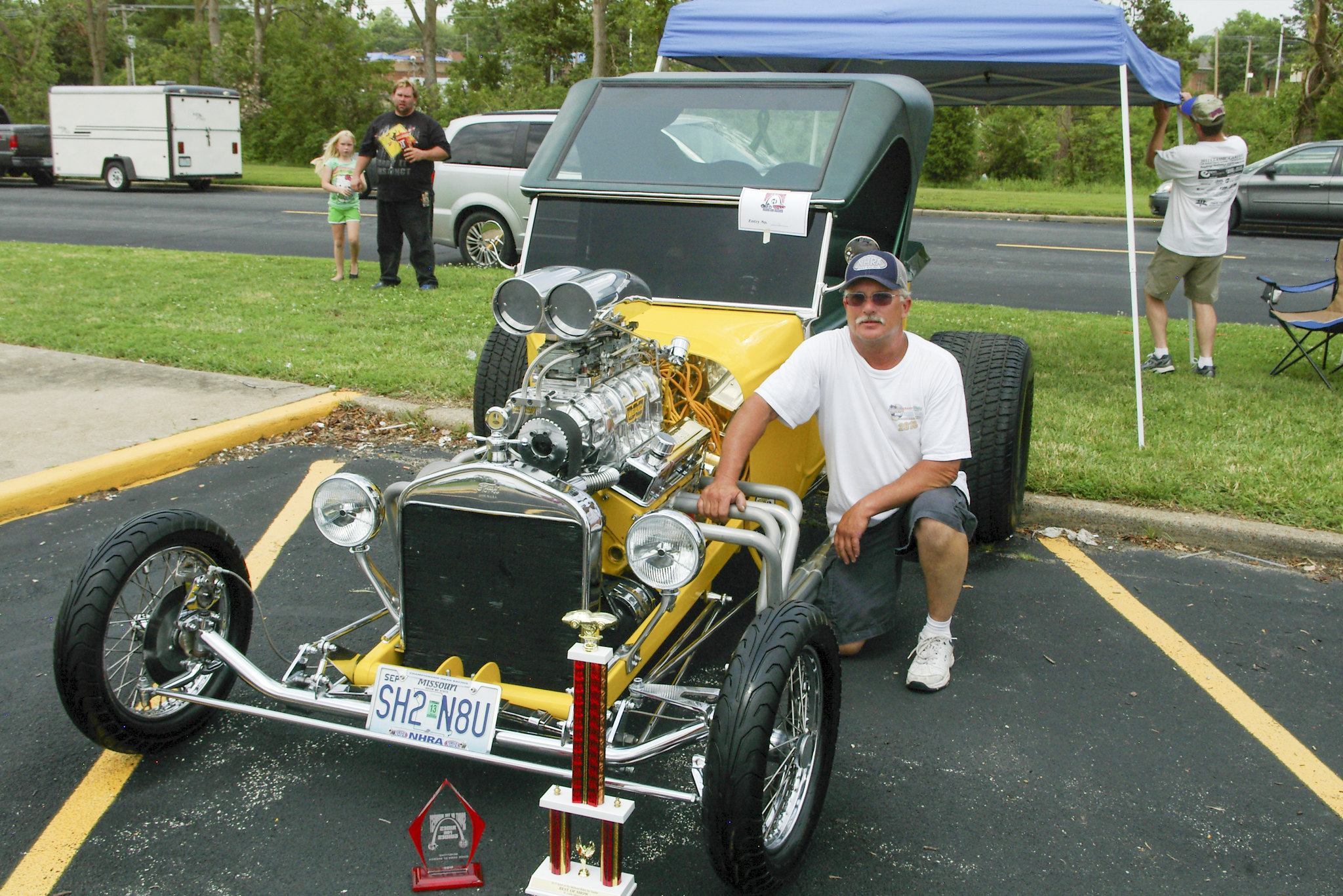2013 Spirit of the Midwest "Rides for Guides" Classic Car Show and Motorcycle Show
