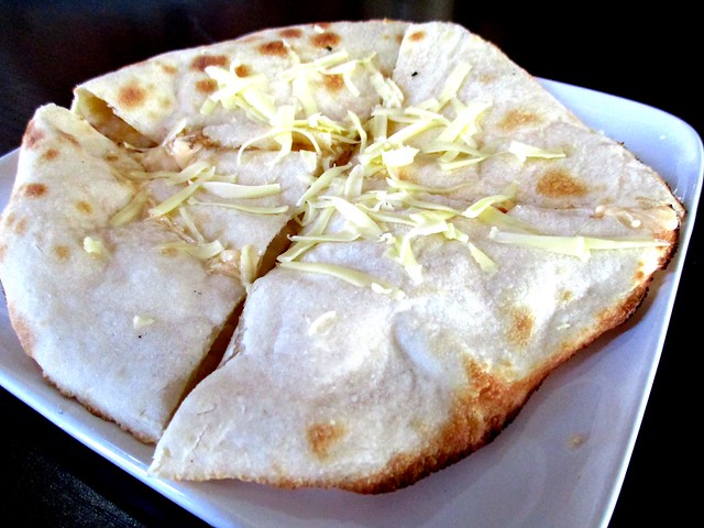 Cafe Ind naan cheese
