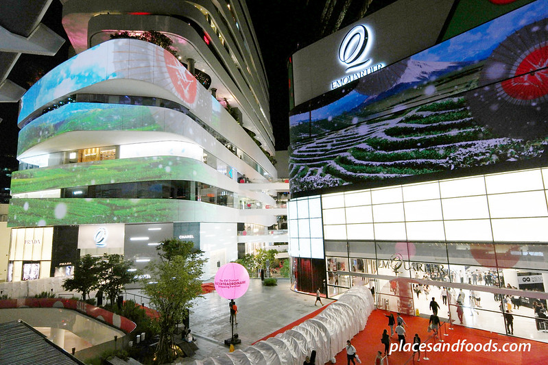 emquartier shopping mall bangkok