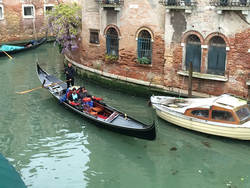 5 things we didn't do in Europe - a gondola ride