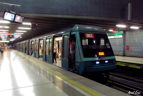 Metro Santiago - 516 | Santa Ana (L5) / Alstom NS93 N2063
