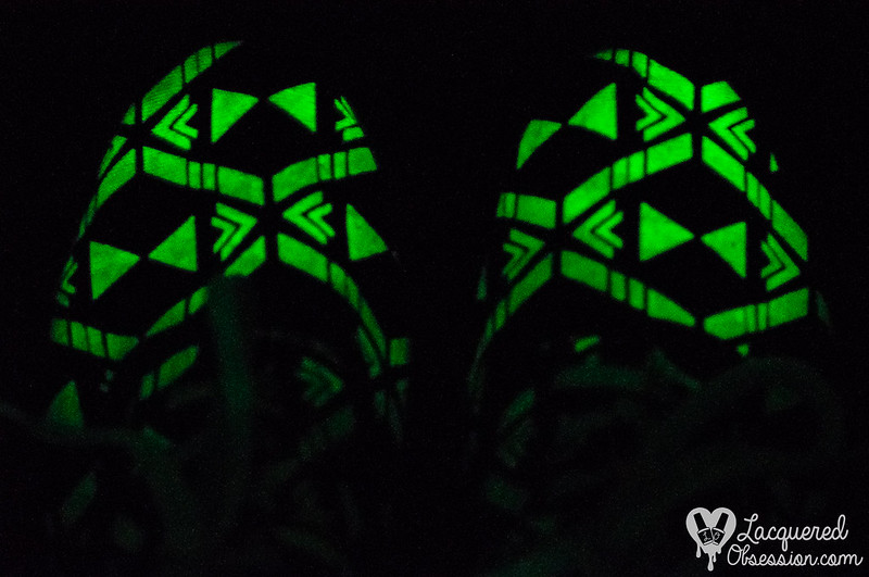 Glow in the dark sneakers nail art