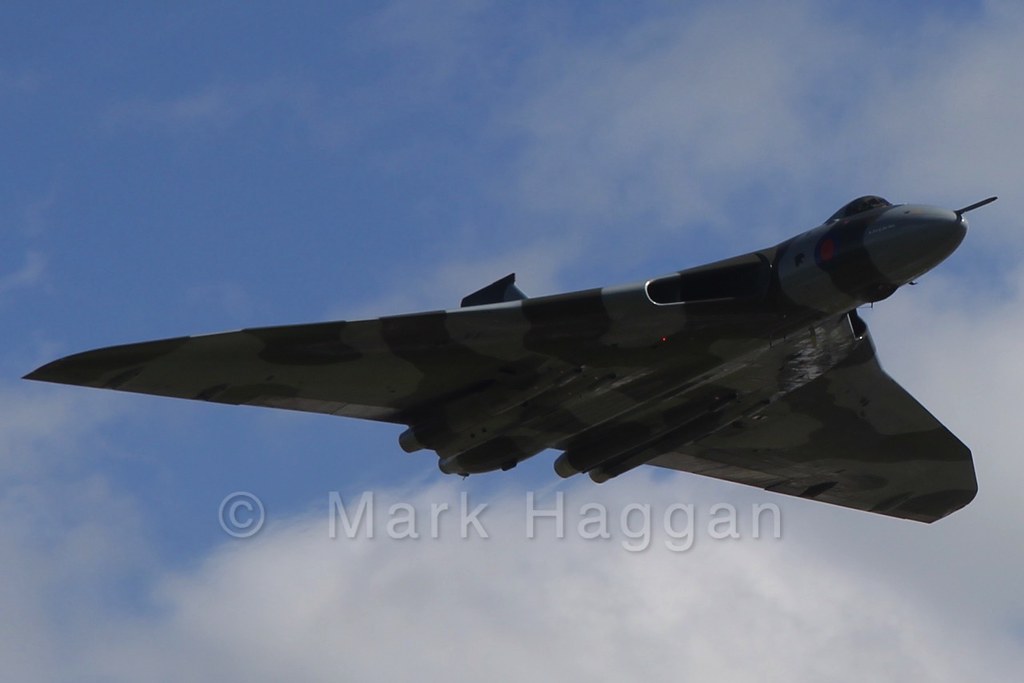 Avro Vulcan XH558 on the Salute to the V-Force tour  at East Midlands Airport