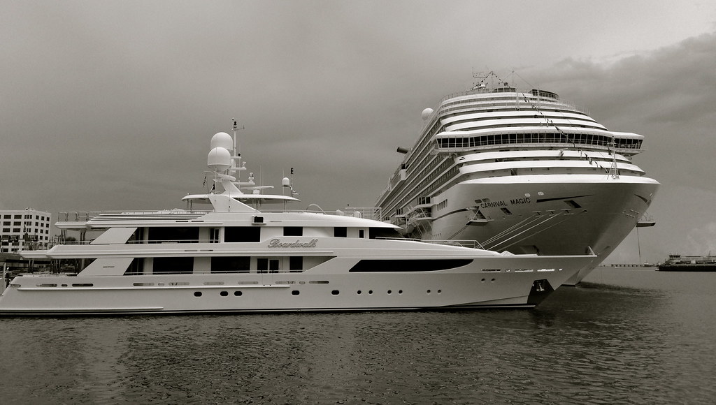 Big boats in Galveston Harbor | Luxury yacht 'Boardwalk' and… | Flickr