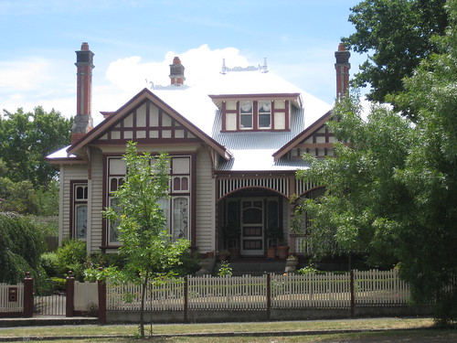 A Federation Queen Anne Weatherboard Villa - Ballarat