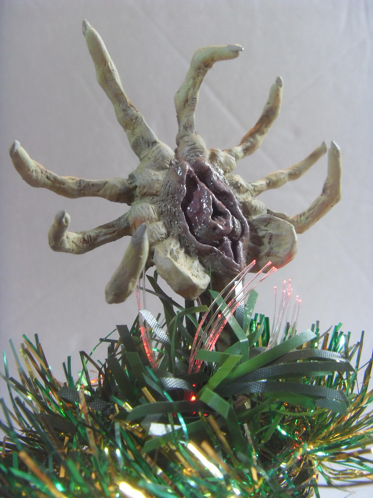 Facehugger Christmas tree decoration  (see Set 