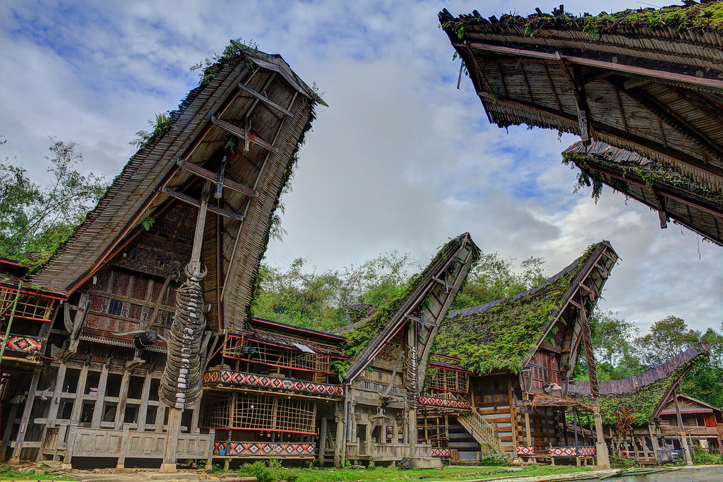 Rumah Adat Tongkonan | Kete Kesu, Tana Toraja | Tongkonan me… | Flickr