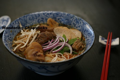 Crock Pot Bun Bo Hue (Vietnamese Hue-Style Beef Noodle Soup) 1