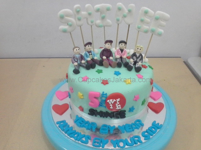 Birthday Cake Shinee Korea - Jakarta | Flickr - Photo Sharing!