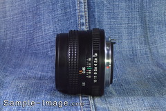 Chinon 50mm f/1.9 (Plastic ver)