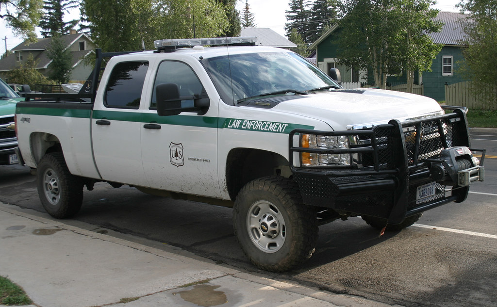 Chevrolet HD 2500 Forest Service Law Enforement Truck | Flickr