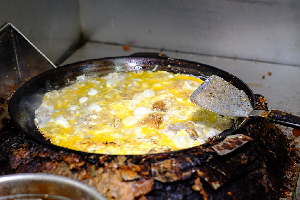 Lim's Fried Oyster: The eggs
