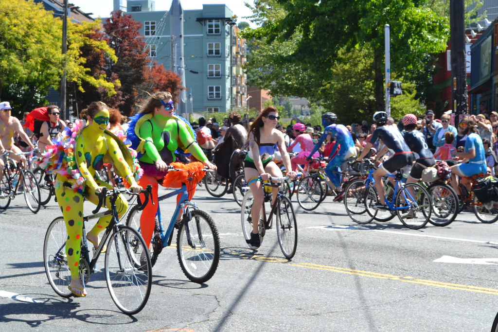 Fremont solstice bike ride to celebrate the. fremont solstice bike ...