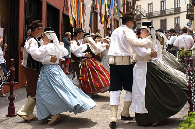 Traditional dancing, La Orotava, Tenerife