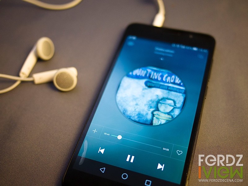 Music with the Honor 6