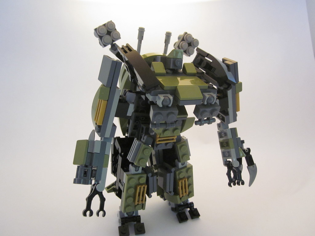 Transformers Movie- Brawl- Robot mode | from the Transformer… | Flickr