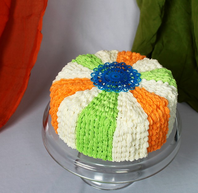Cream piped Indian Flag cake 2 | Flickr - Photo Sharing!