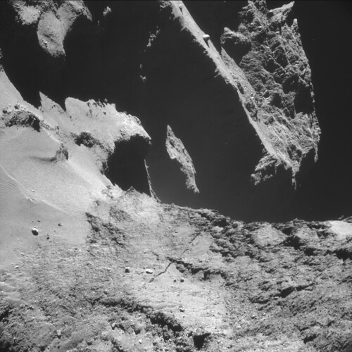 Comet 67P on 24 October (D) - NAVCAM