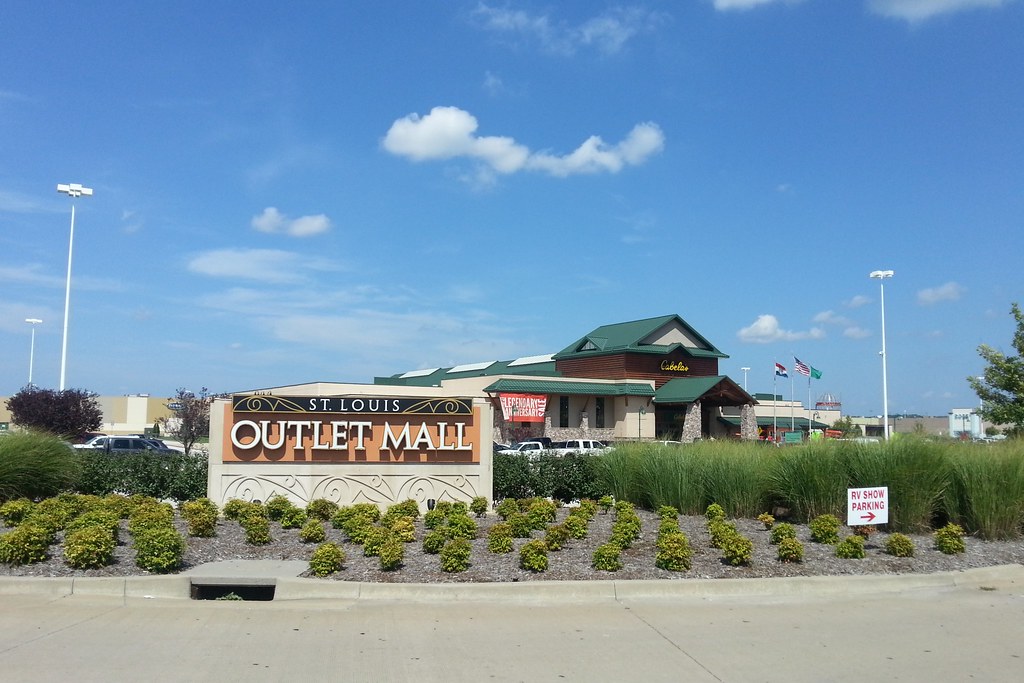 Cabela&#39;s at St. Louis Outlet Mall - Hazelwood, MO_20140905… | Flickr