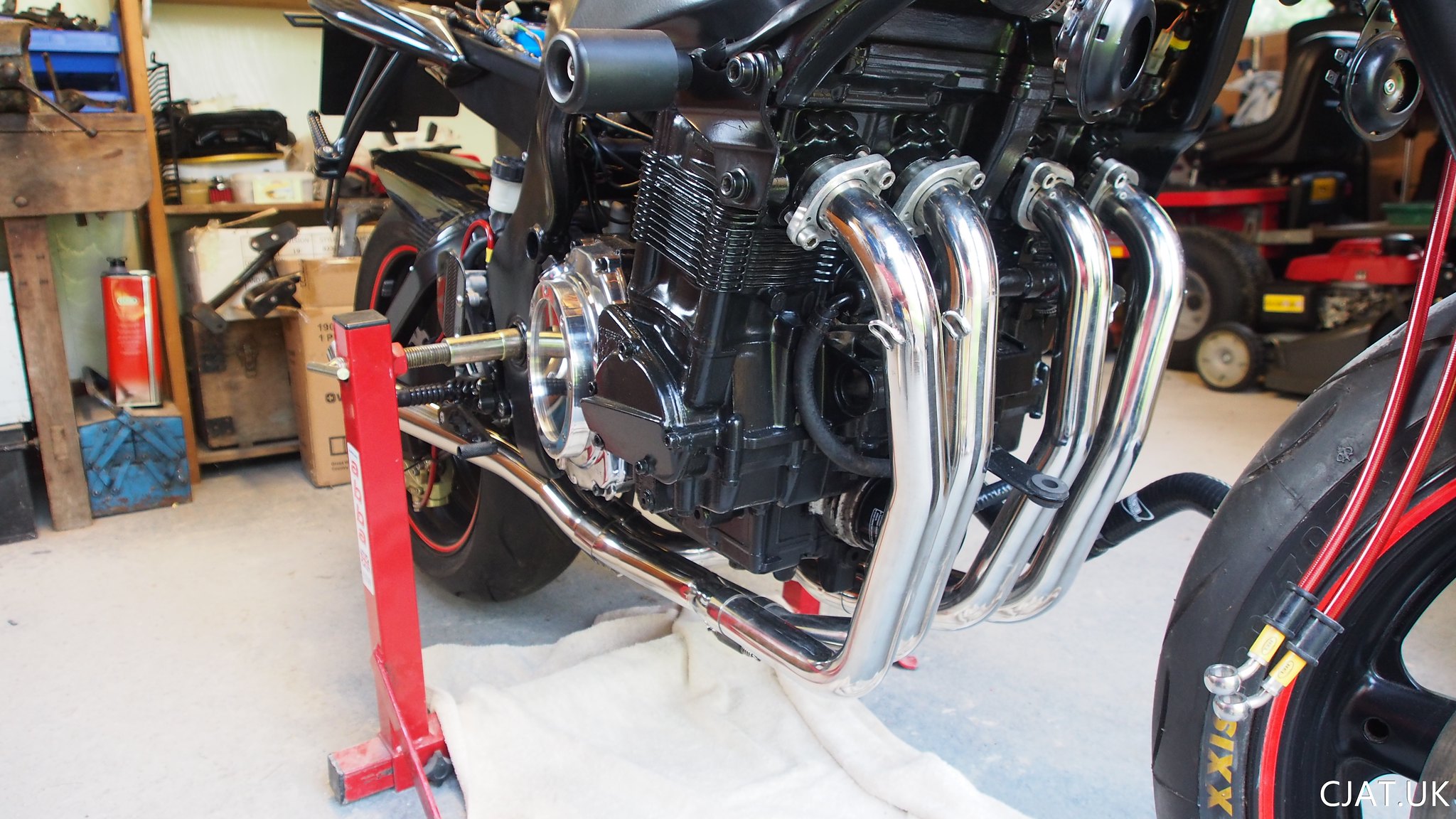 Suzuki RF900 StreetFighter polished stainless steel exhaust headers from akrapovic 