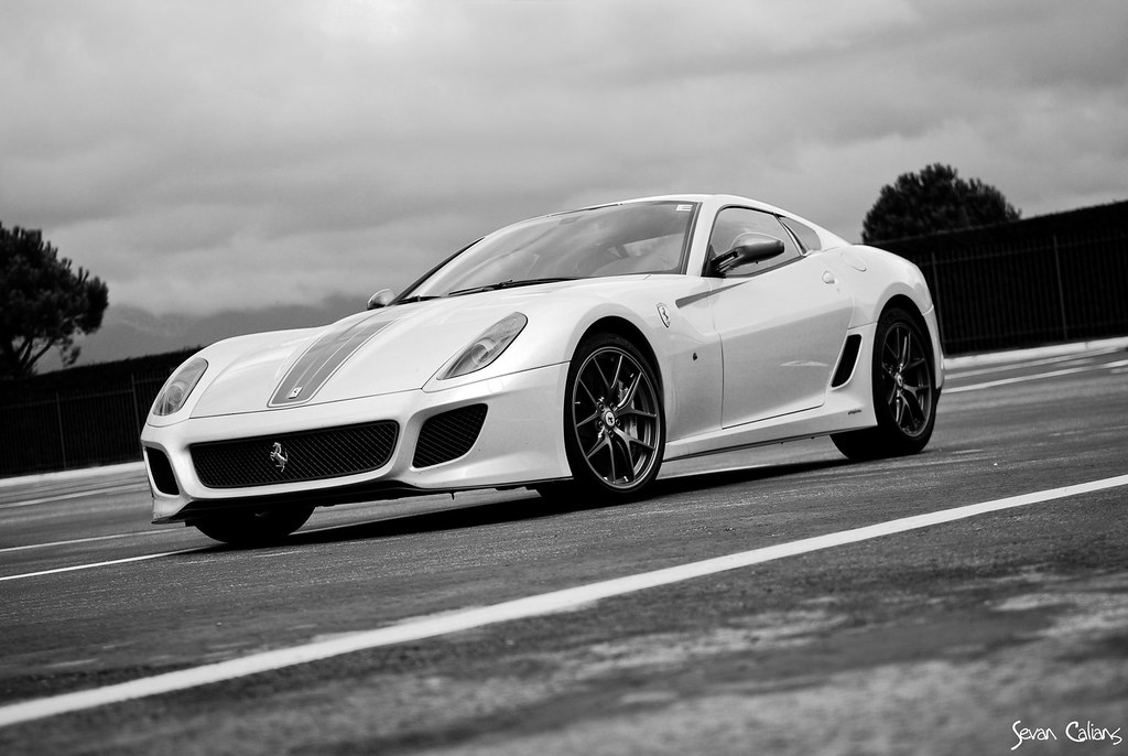 Ferrari-599-GTO-(Black-and-White-editing-version-...