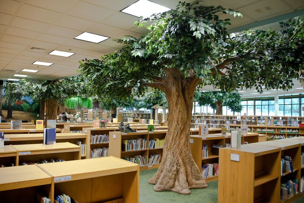 Brentwood Children's Library-110 | CajunKev | Flickr