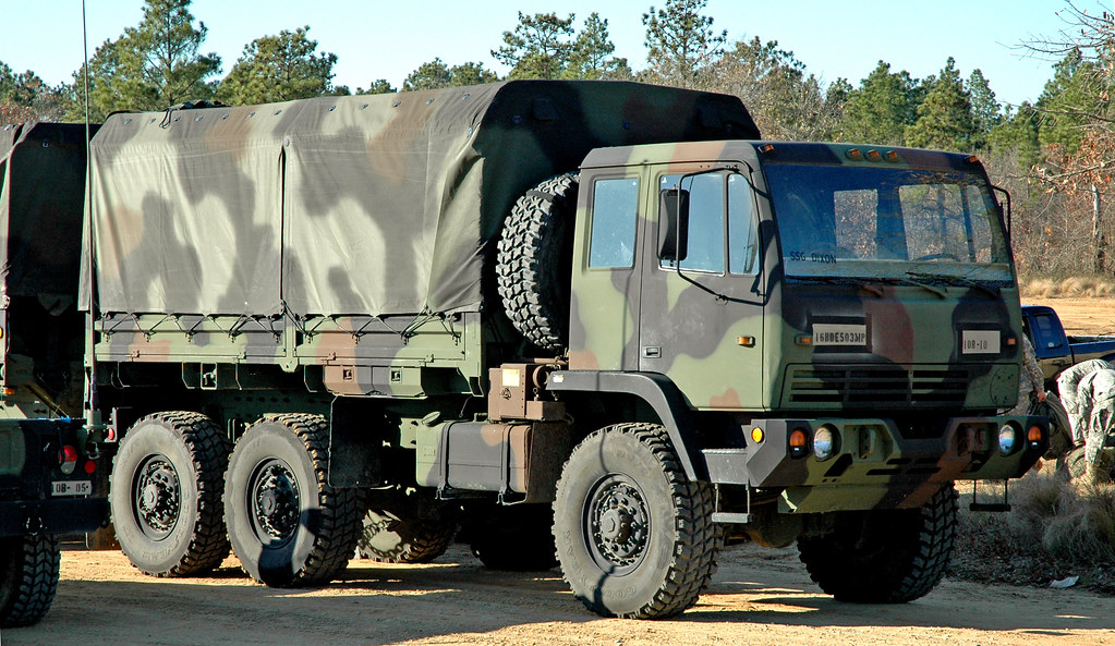M1083 5 Ton Cargo Truck | M1083 5 Ton Cargo Truck assigned t… | Flickr