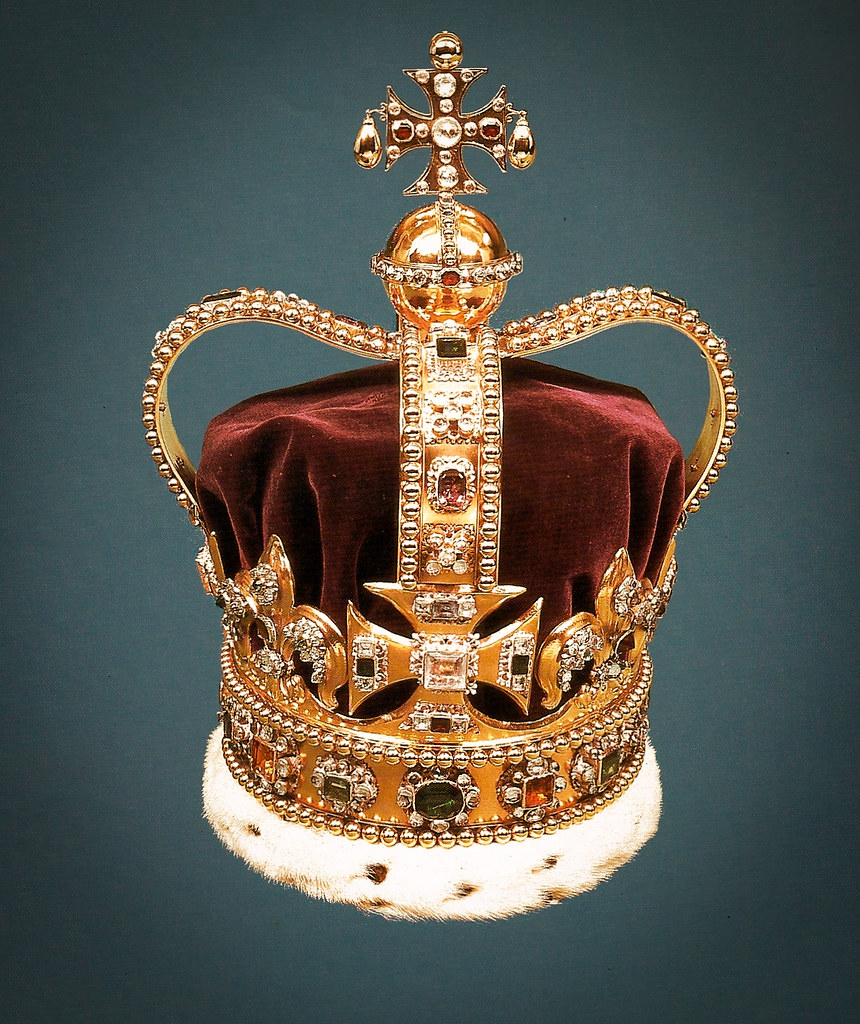 St. Edward's Crown at The Crown Jewels - Tower of London | Flickr