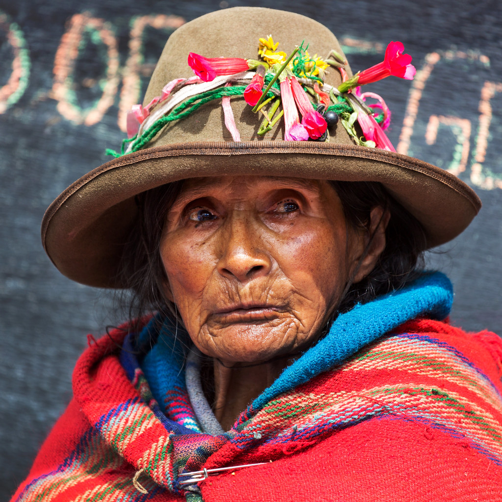 Saleswoman at Ollantaytambo Market | A woman selling produce… | Flickr