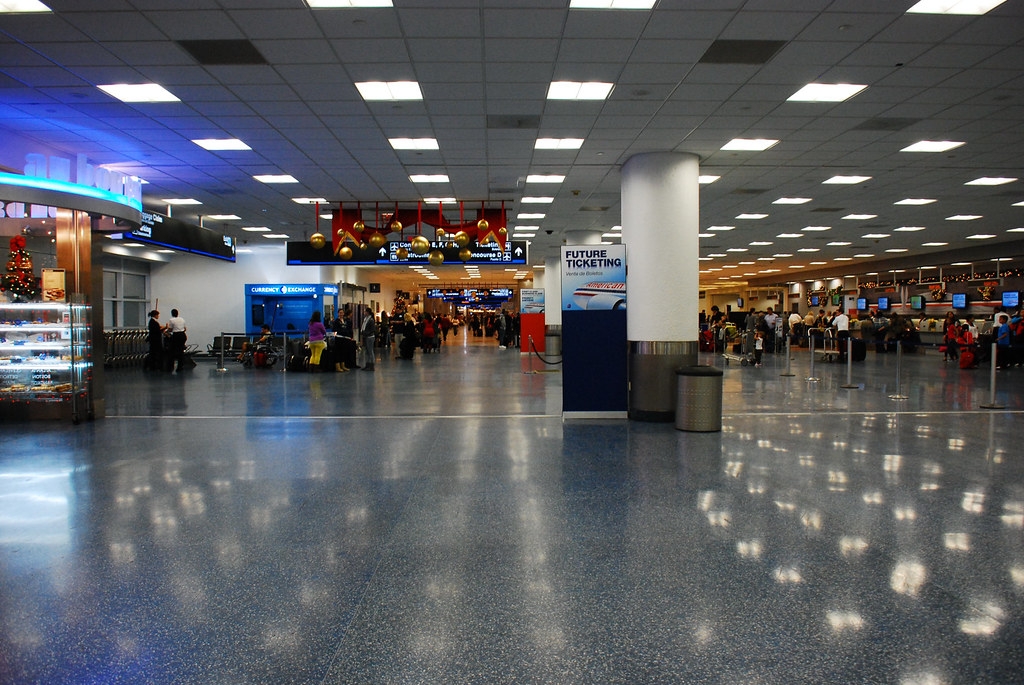 miami international airport at american airlines terminal