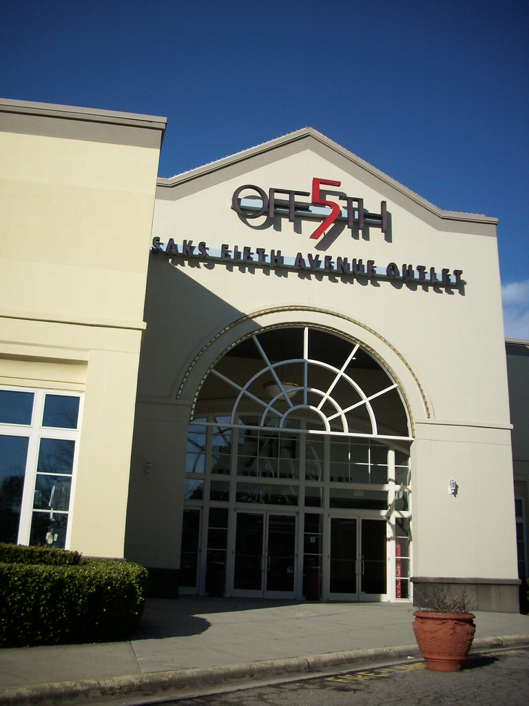 Off 5th Saks Fifth Avenue Outlet, Morrisville, NC | Off 5th … | Flickr