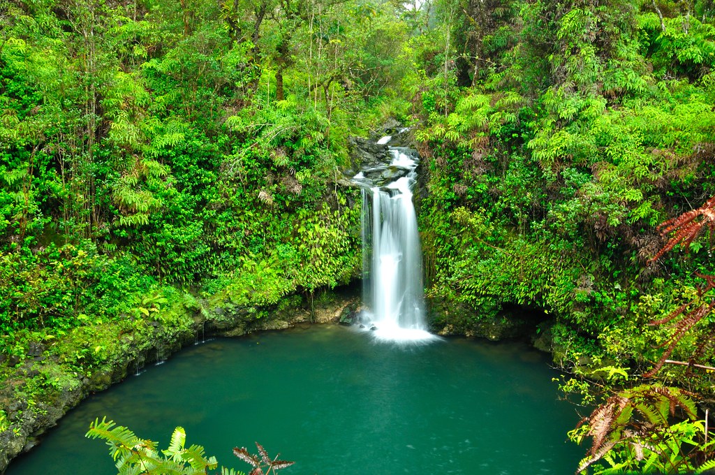 Nakawaga Waterfall