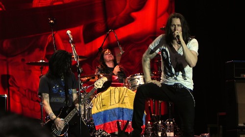 [Crónica] 2 de Abril del 2011 - Bogotá, Palacio De Los Deportes, COLOMBIA.  5585530895_b4b3168080
