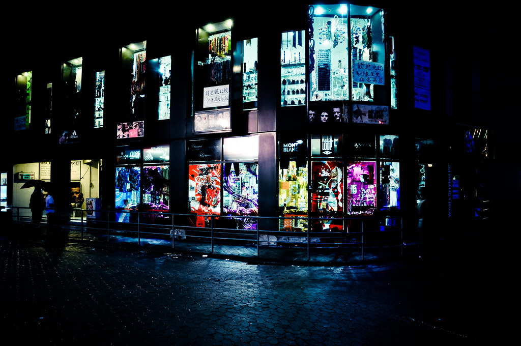 Downtown Male | Maldives night life | Shay Tal | Flickr