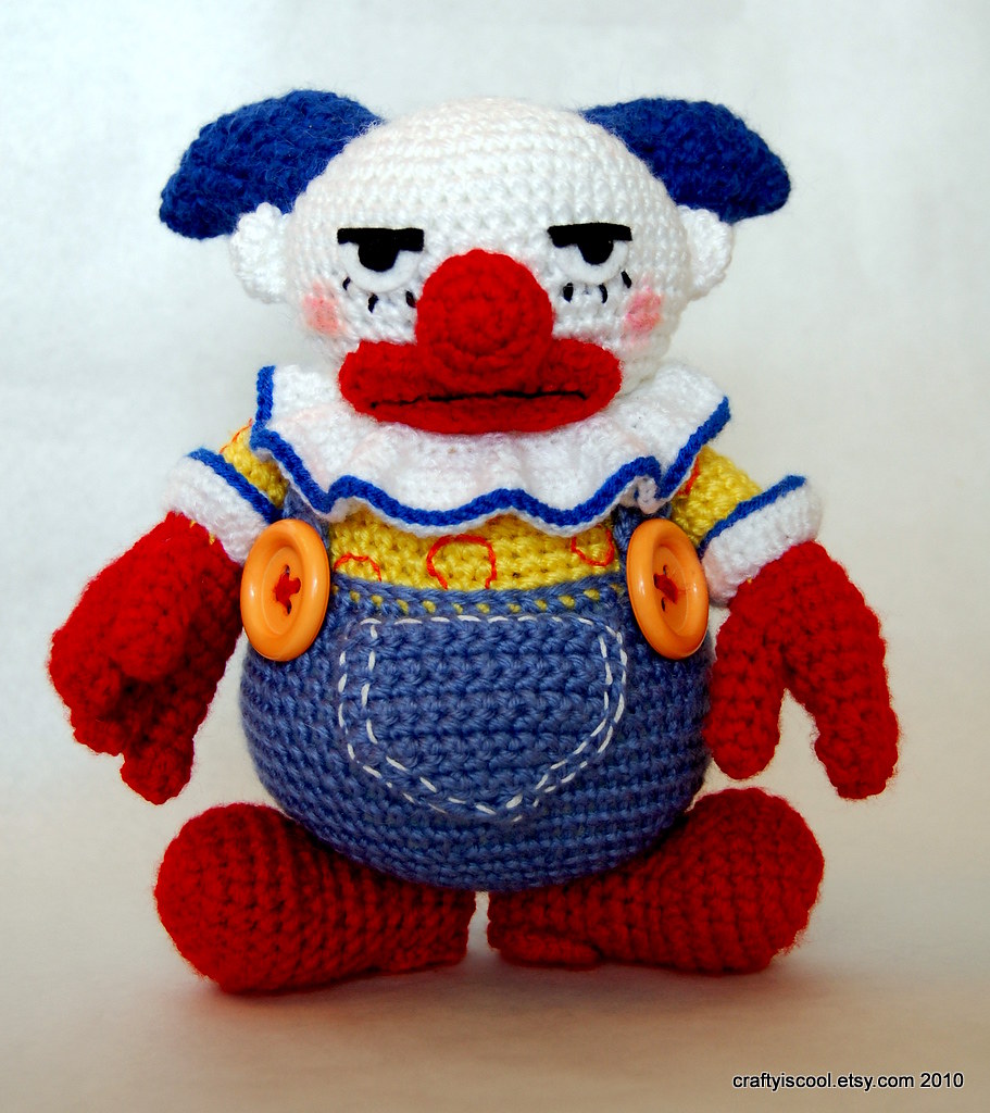 chuckles the clown plush