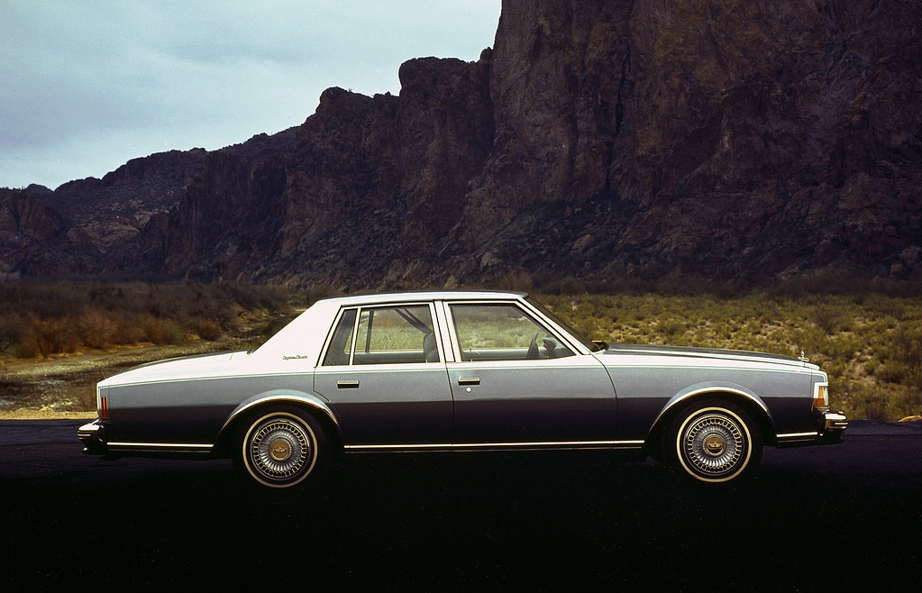 1977 Chevrolet Caprice Classic 4 Door 1706