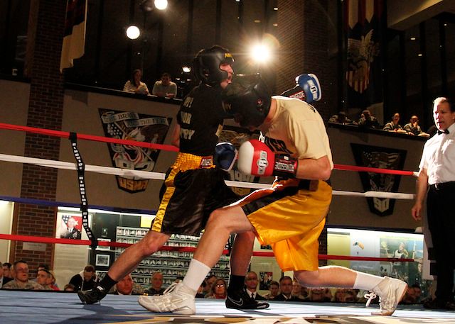 Nicholas Troffimoff defeats Luis Clasby (5) | The ten winner\u2026 | Flickr