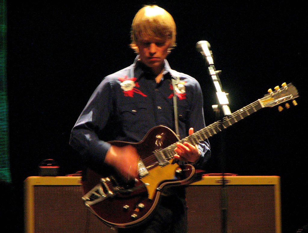 Xan Mccurdy On The Guitar Photo By Rik Keller Photos