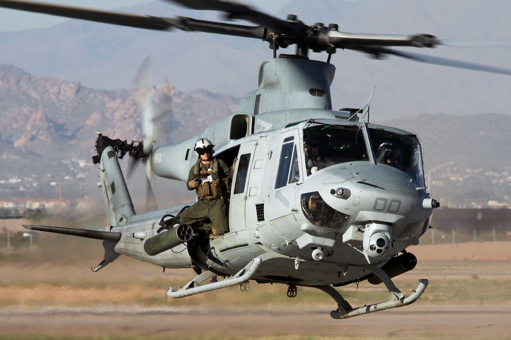 EUA aprovou a venda de 18 helicópteros utilitários Bell UH-1 Huey II