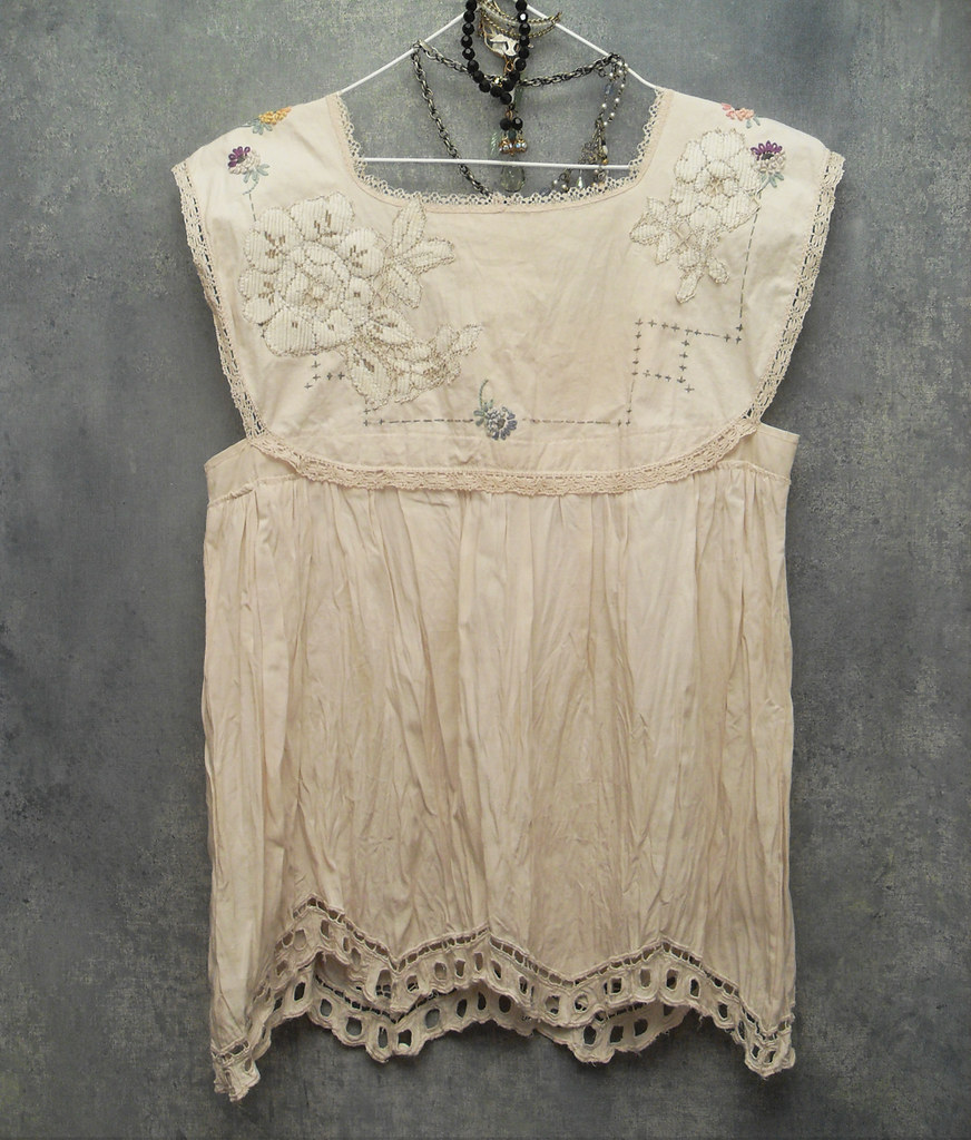 Boho Smock Top Tunic Upcyled Vintage Embroidery and Lace O… | Flickr