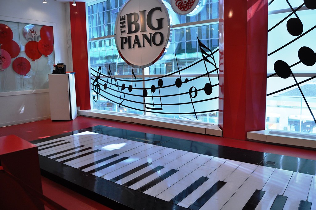 NYC: FAO Schwarz - The Big Piano 1 | (7 marzo 2011) E finalm… | Flickr