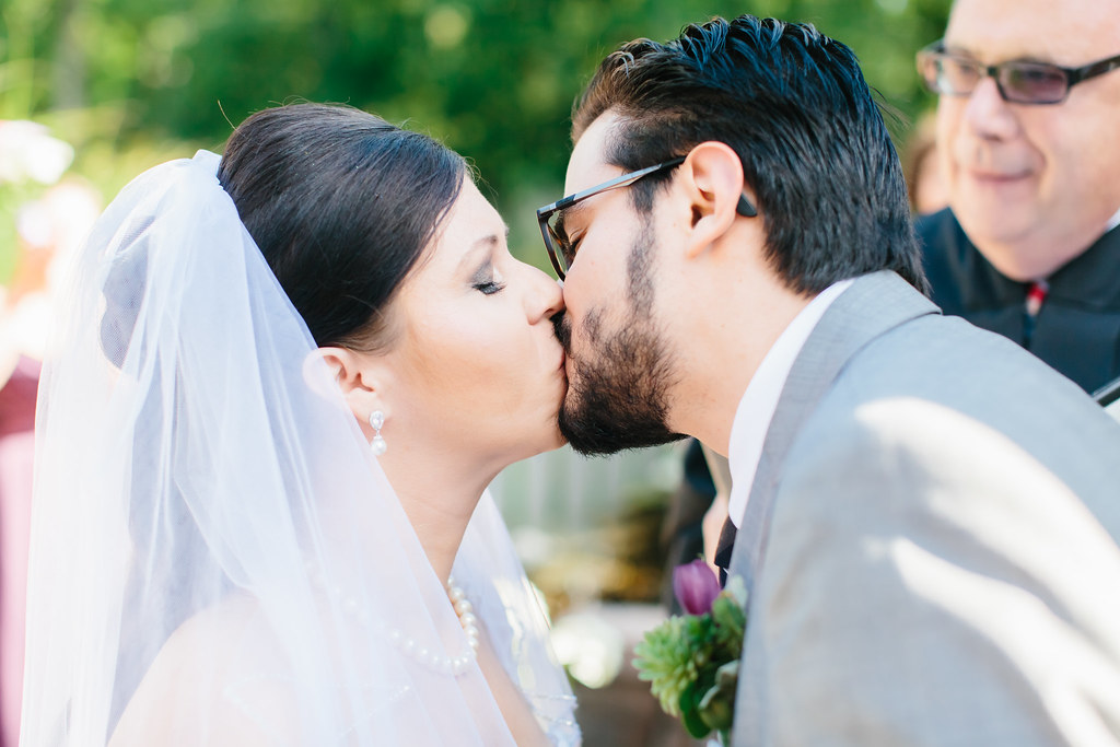 wedding photography couple portrait Kissing photographer WNY Lockport